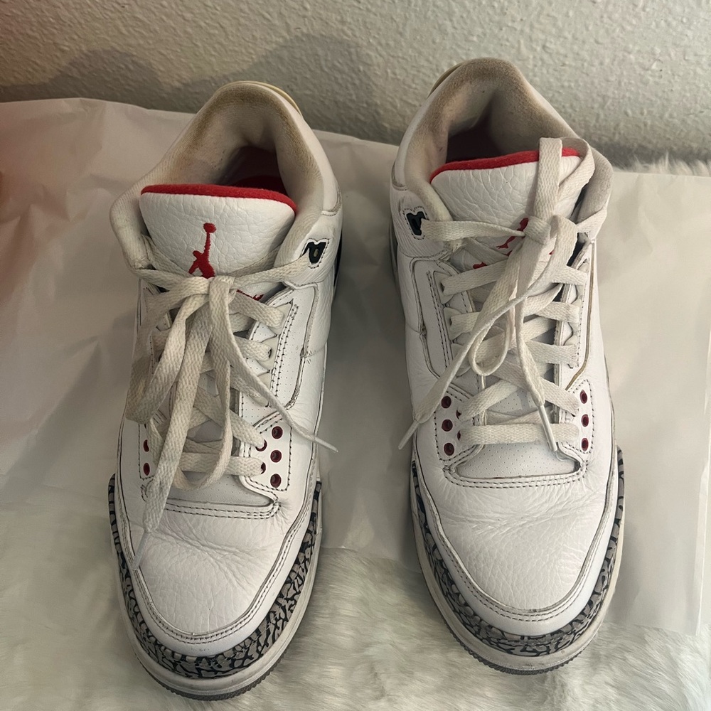 Jordan White and Black Athletic Shoes - Picture 5 of 12